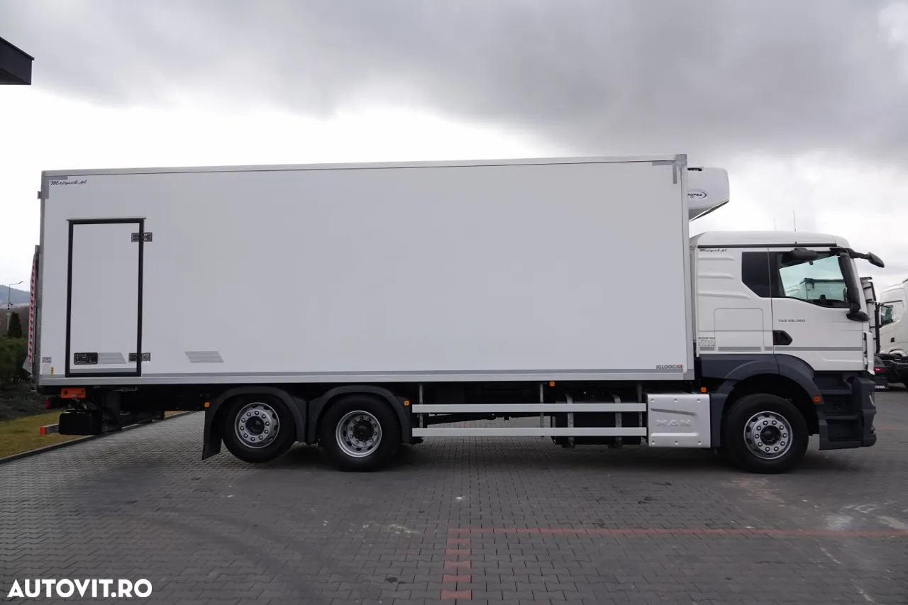 MAN TGS 26.360 / 6x2 / FRIGIDER -8.2 M / CARRIER SUPRA 850 GENERATOR / LIFTARE / UȘĂ LATERALĂ / 2022 / DUPĂ CONTRACTUL DE SERVICE - 10