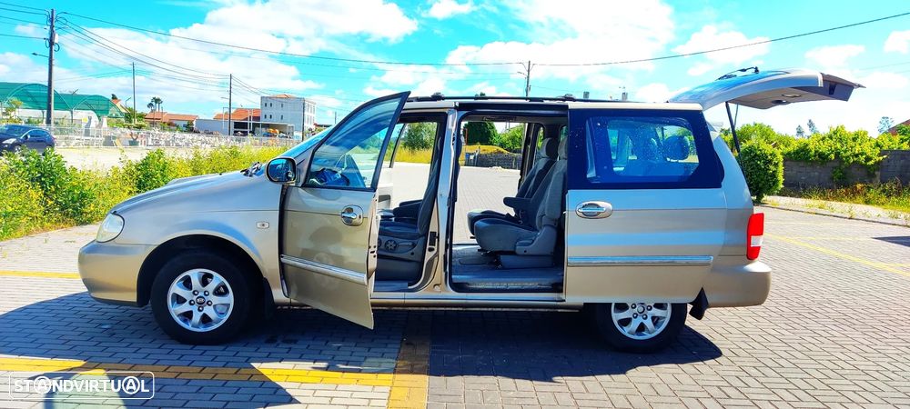 Kia Carnival 2.9 CRDi EX - 8