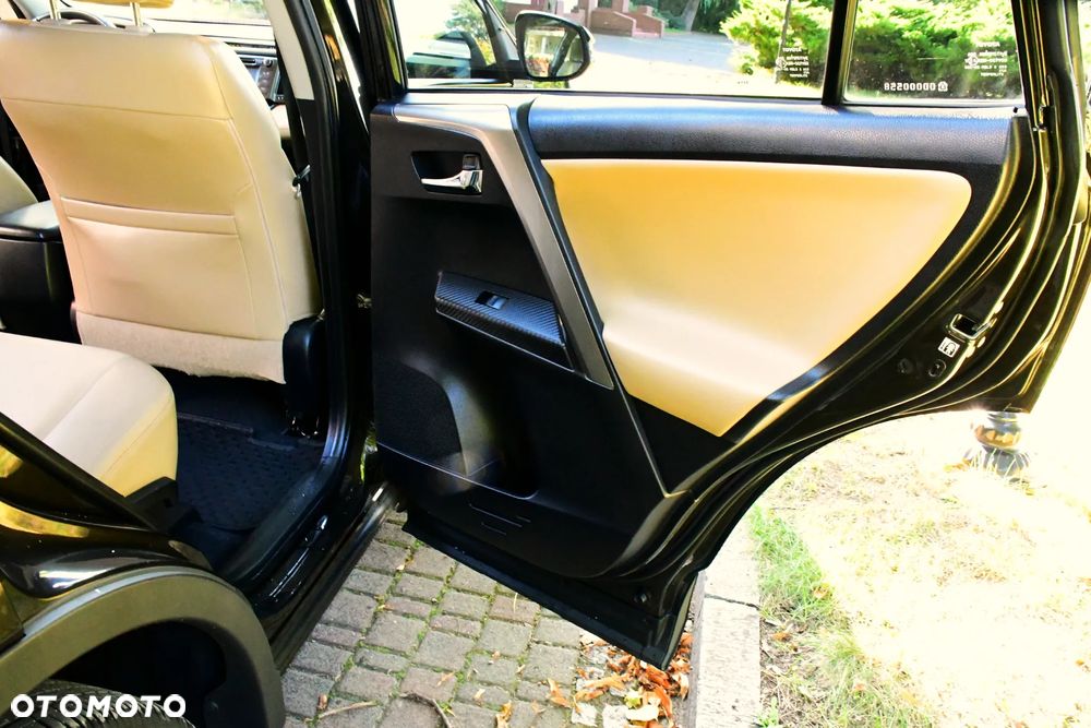 Toyota RAV4 2.0 D-4D 4x4 Executive - 35