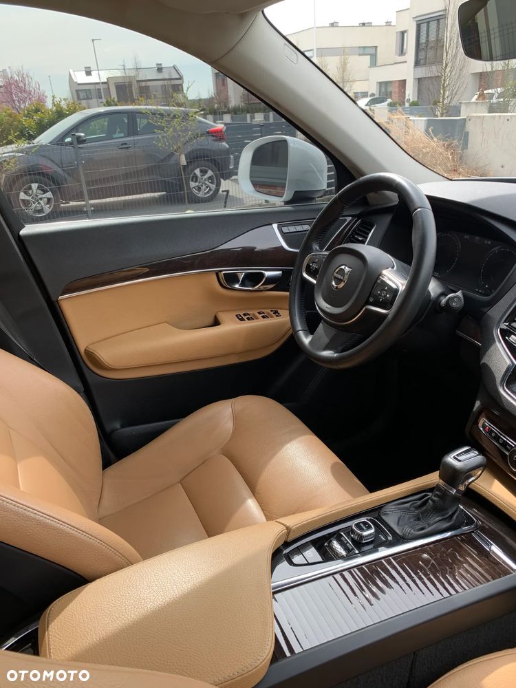 Volvo XC 90 T6 AWD Geartronic Momentum - 11
