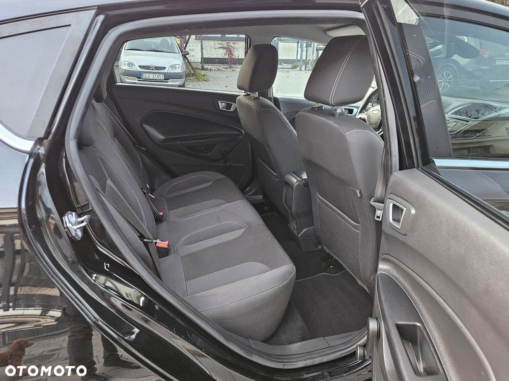 Ford Fiesta 1.25 Titanium - 12