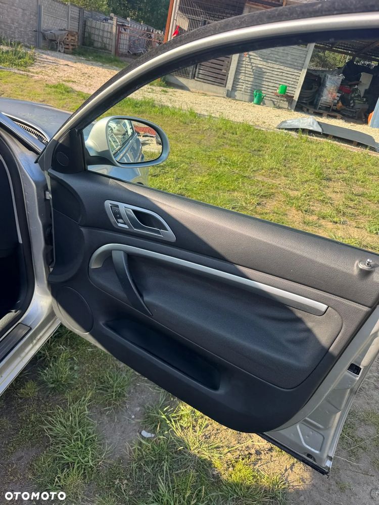 Skoda Superb 2.0 TDI DPF Ambiente - 22
