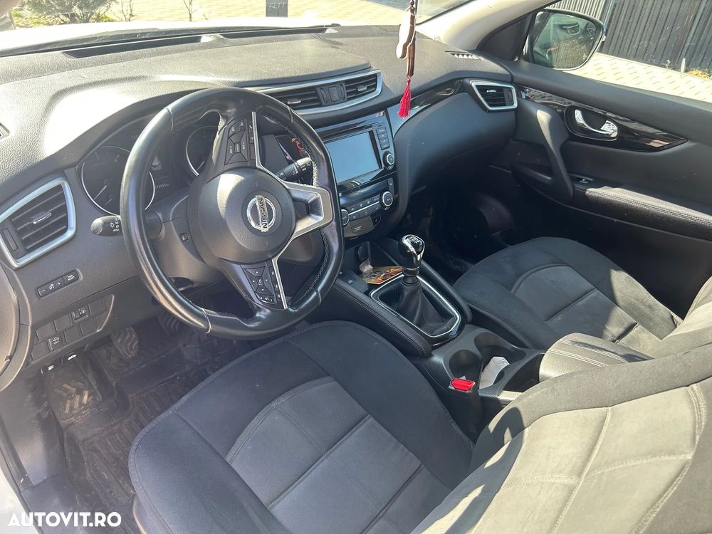 Nissan Qashqai - 9