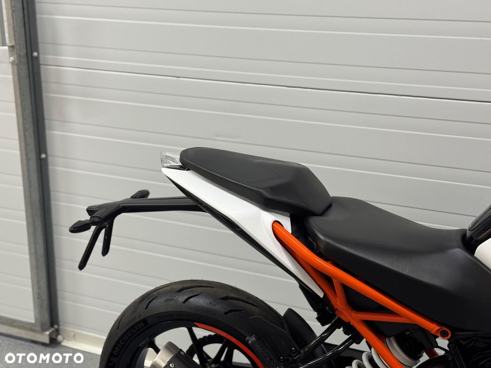 KTM Duke - 4