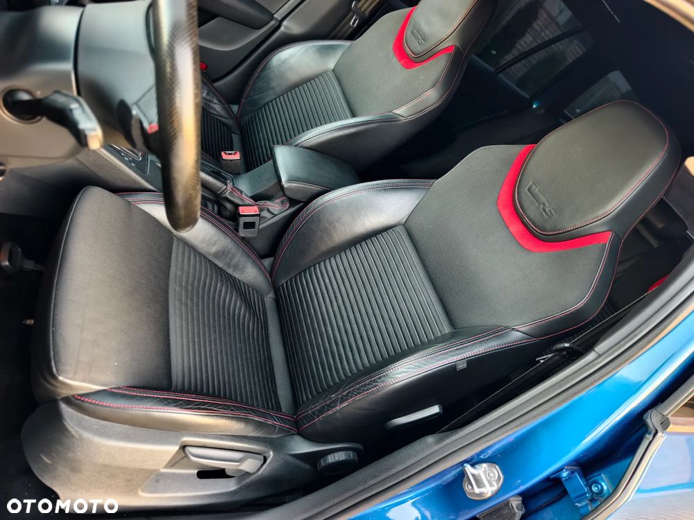 Skoda Octavia 2.0 TDI DSG RS - 9