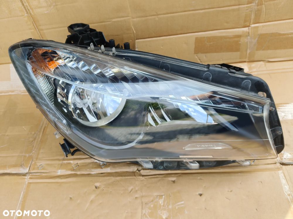 Mercedes CLA 2013-2019 Zwykła H7 Prawa Idealna Oryginał A1178200461