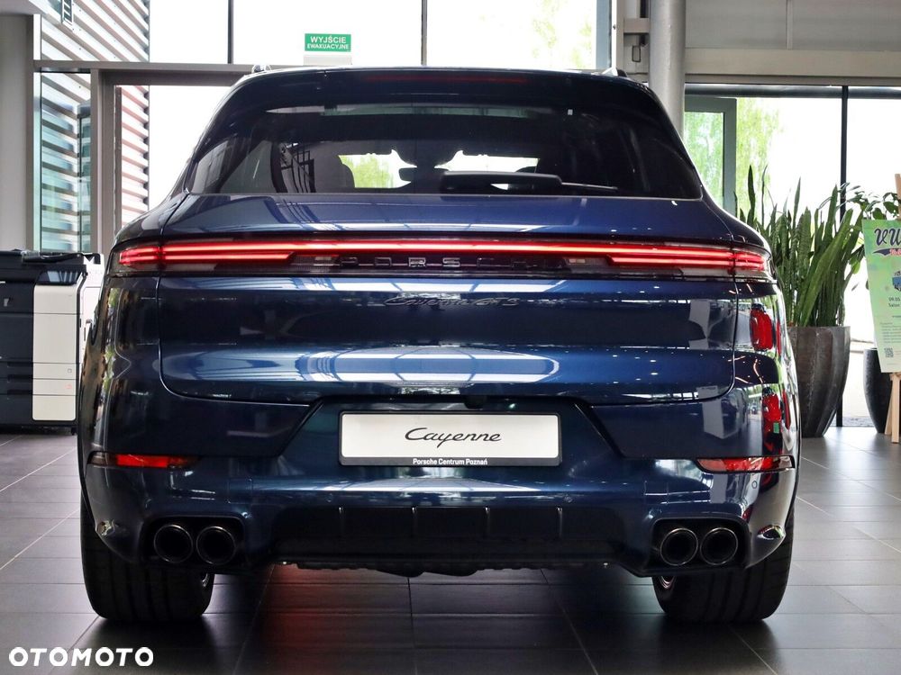 Porsche Cayenne - 8