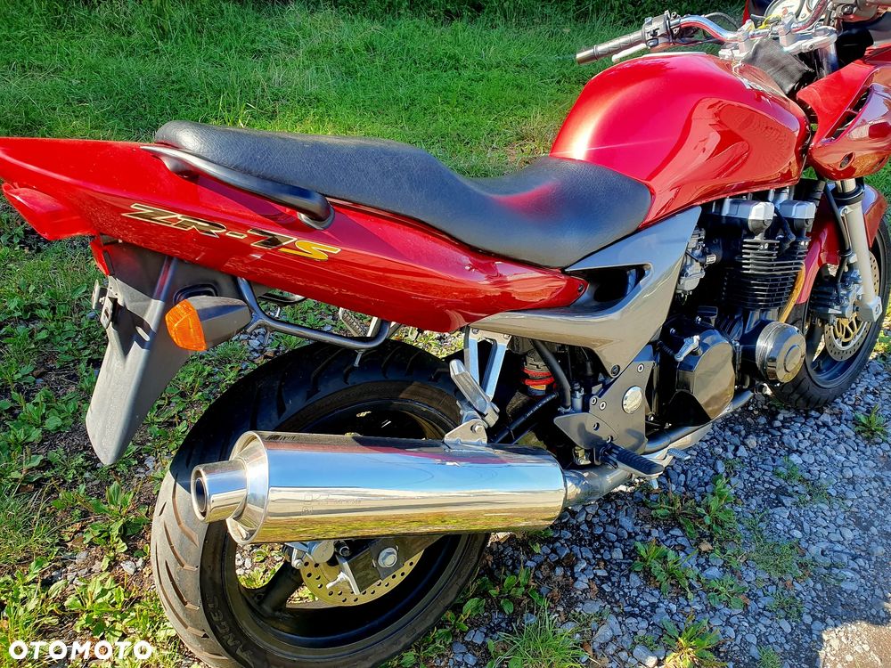 Kawasaki ZR - 7