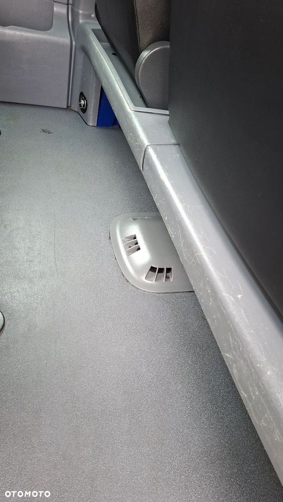 Mercedes-Benz Vito - 18