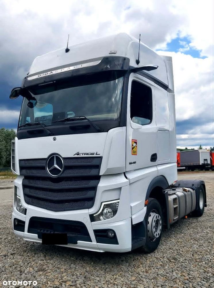Mercedes-Benz Actros - 1
