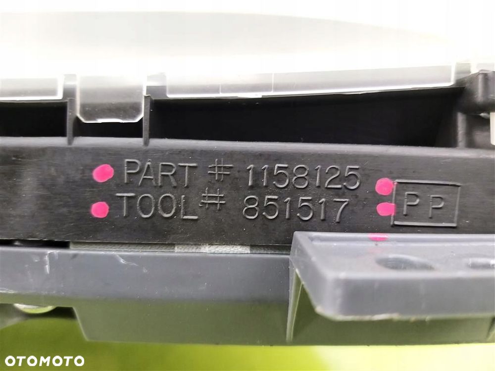 Licznik Chevrolet HHR 2005-2011 2,4 BENZYNA 1158125 851517 ORYGINAŁ - 2