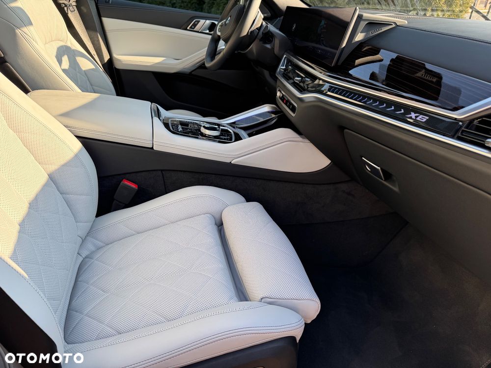 BMW X6 xDrive40d mHEV sport - 11