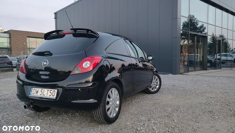 Opel Corsa - 3