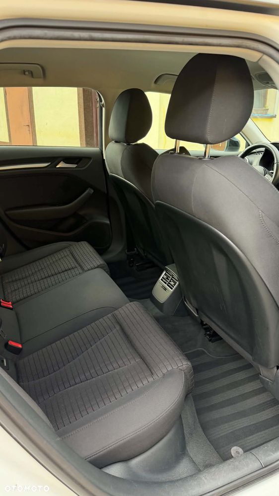 Audi A3 Sportback - 8