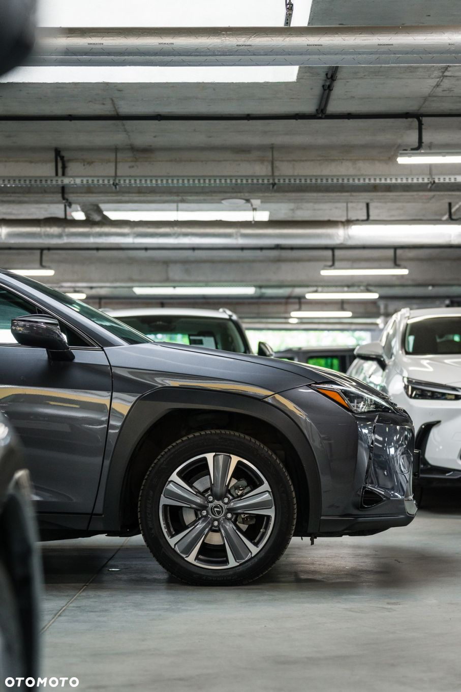 Lexus UX - 9