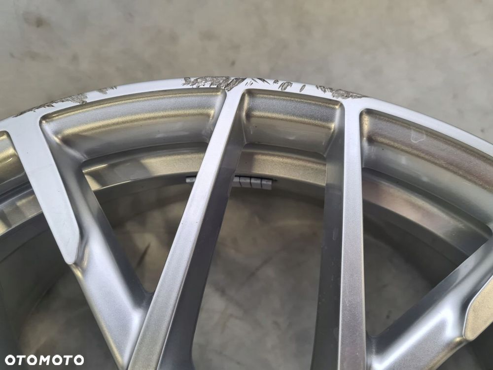 Felga Audi R8 4S0601025G 8,5x20 ET42 - 4