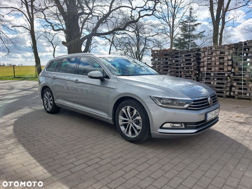 Volkswagen Passat 2.0 TDI SCR DSG Elegance - 3
