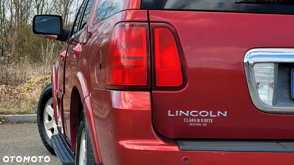 Lincoln Navigator 5.4 4WD Luxury - 24