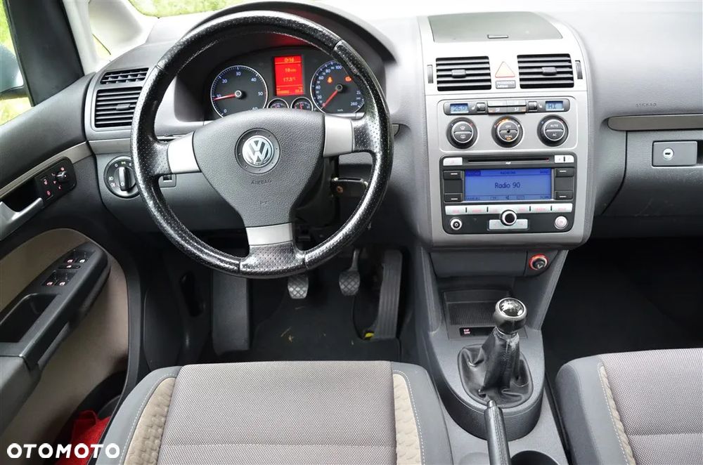 Volkswagen Touran 1.9 TDI DPF Cross - 31