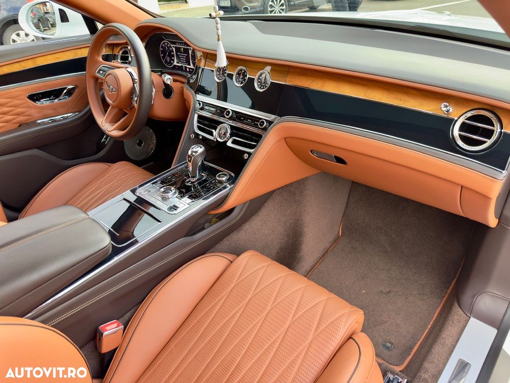 Bentley Flying Spur - 8
