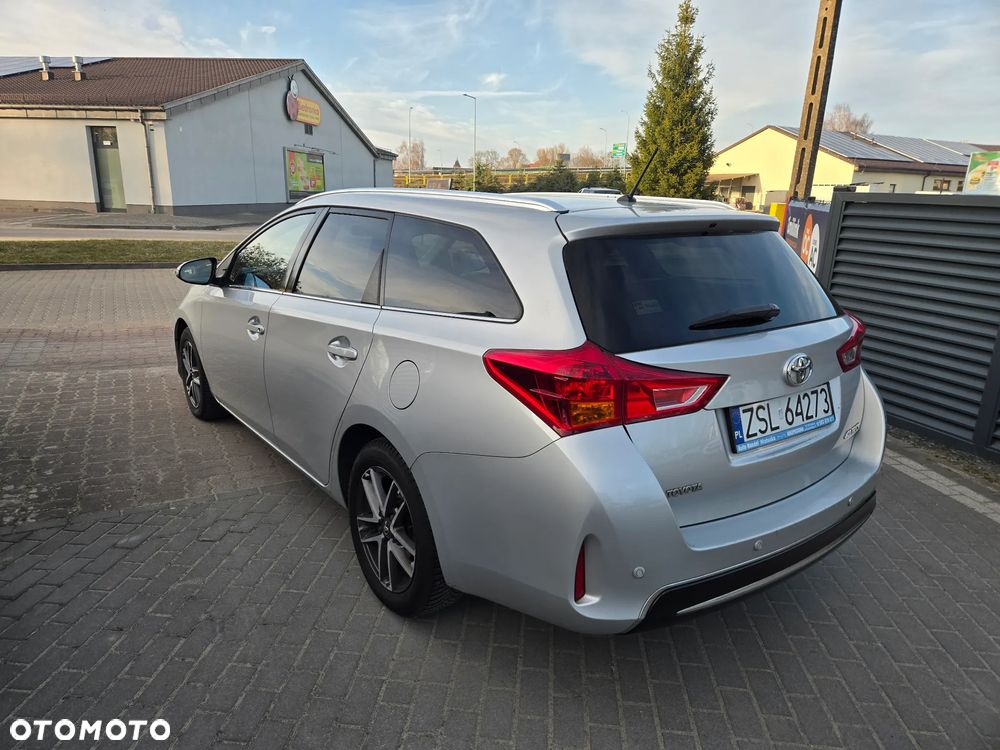 Toyota Auris 1.6 Edition - 7