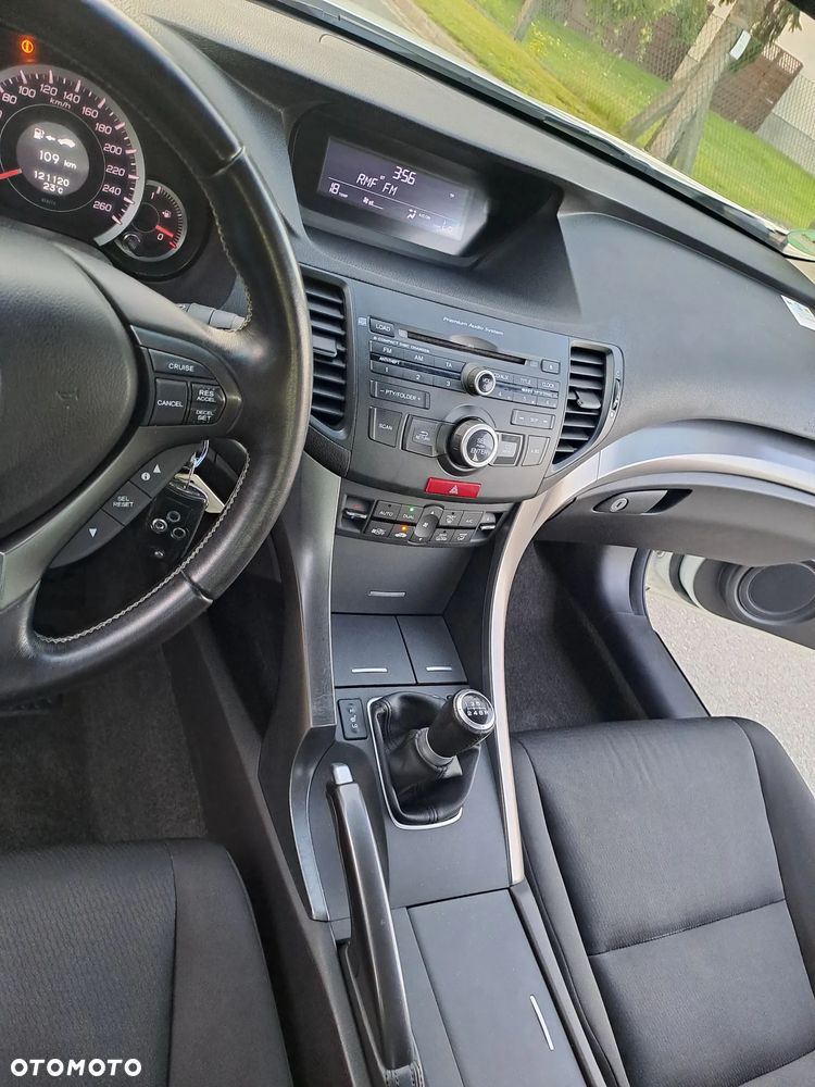 Honda Accord 2.0 50 Jahre Edition - 29