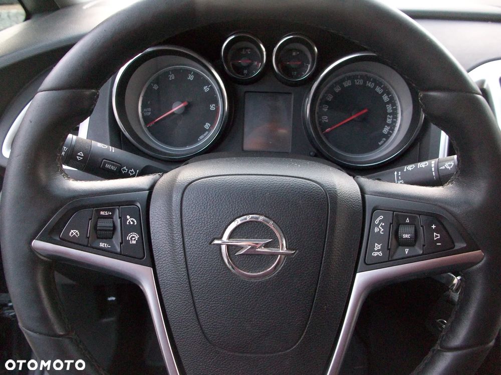 Opel Astra 1.6 CDTI DPF ecoFLEX TourerStart/Stop Exklusiv - 22