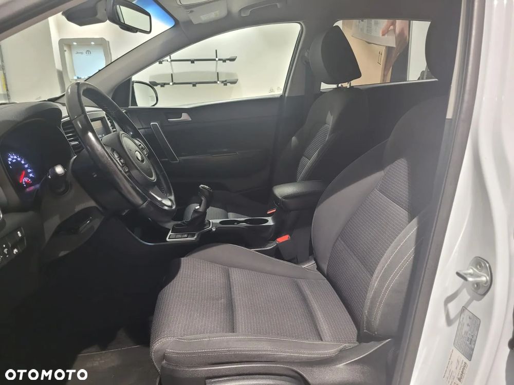 Kia Sportage 1.6 GDI 2WD Vision - 10