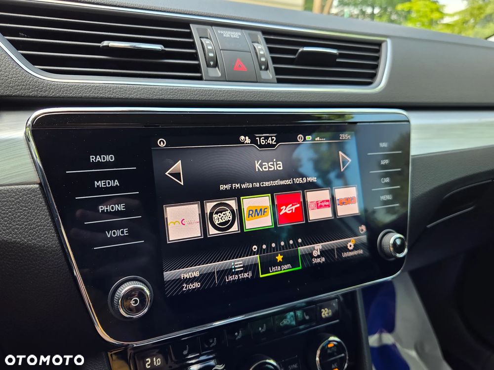 Skoda Superb 2.0 TDI SCR Ambition DSG - 31