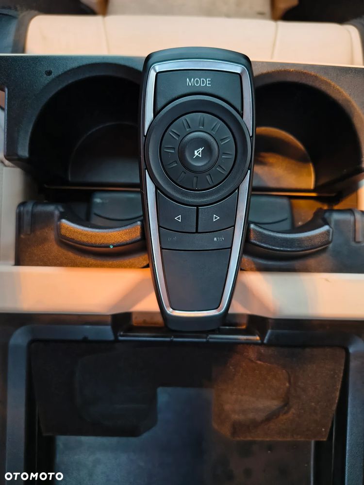 BMW Seria 5 528i Modern Line - 10