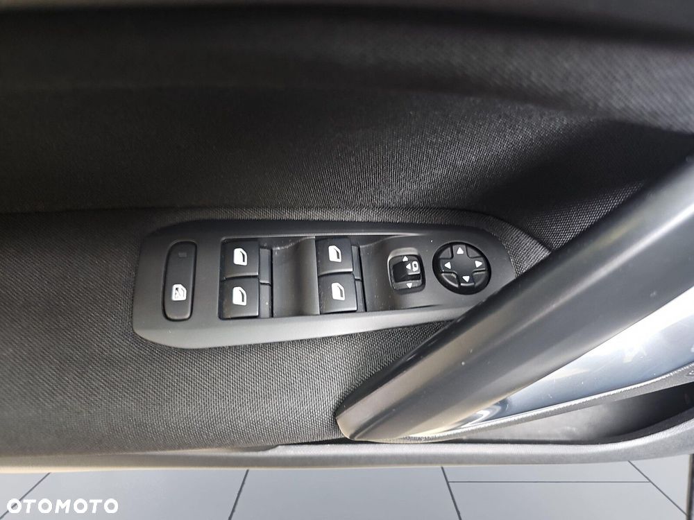 Peugeot 308 1.5 BlueHDi Active Pack S&S EAT8 - 14