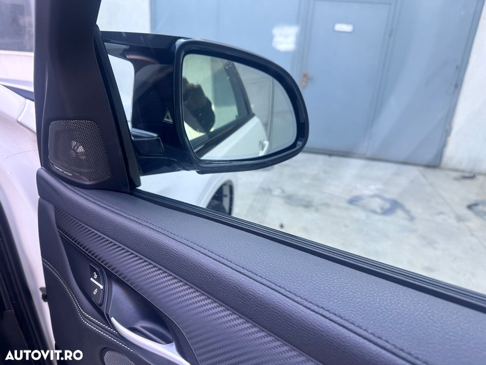 BMW X6 xDrive40d - 17