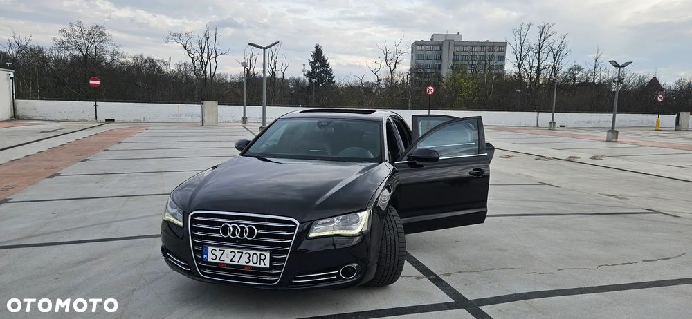Audi A8 - 7