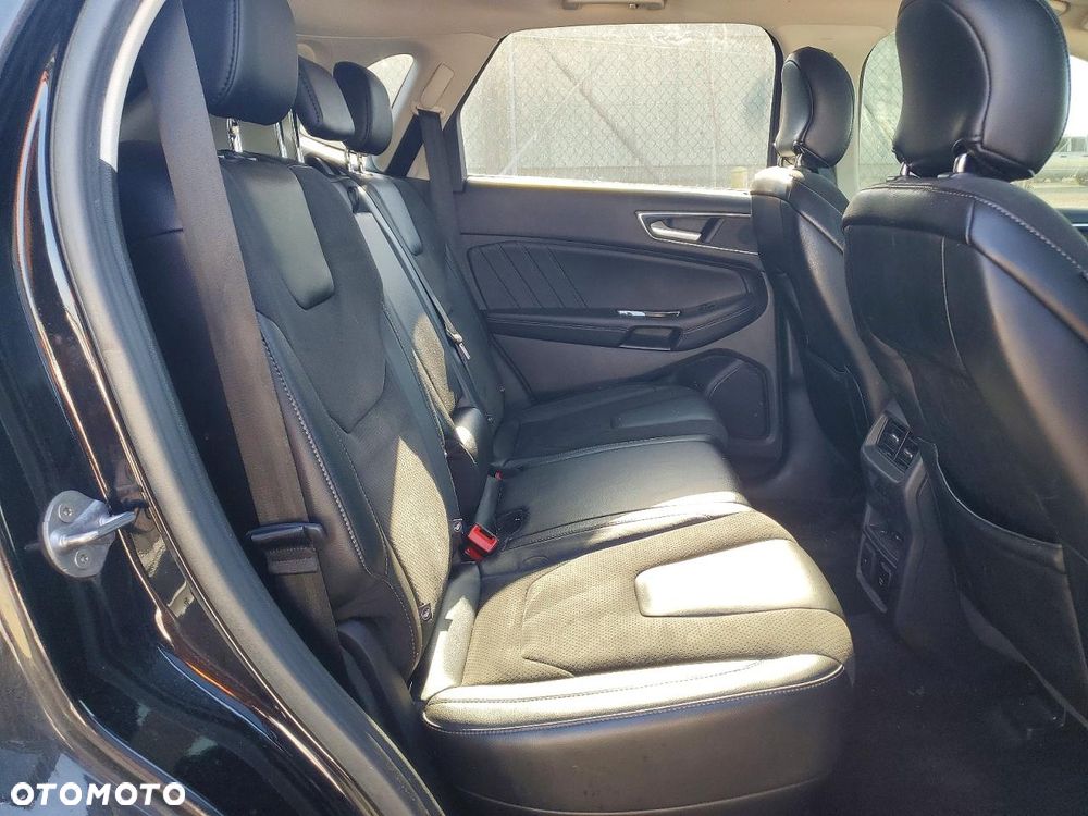 Ford Edge - 7