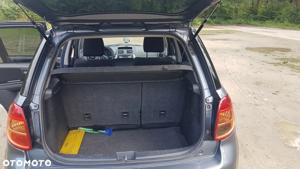 Suzuki SX4 1.6 GLX / Comfort - 7