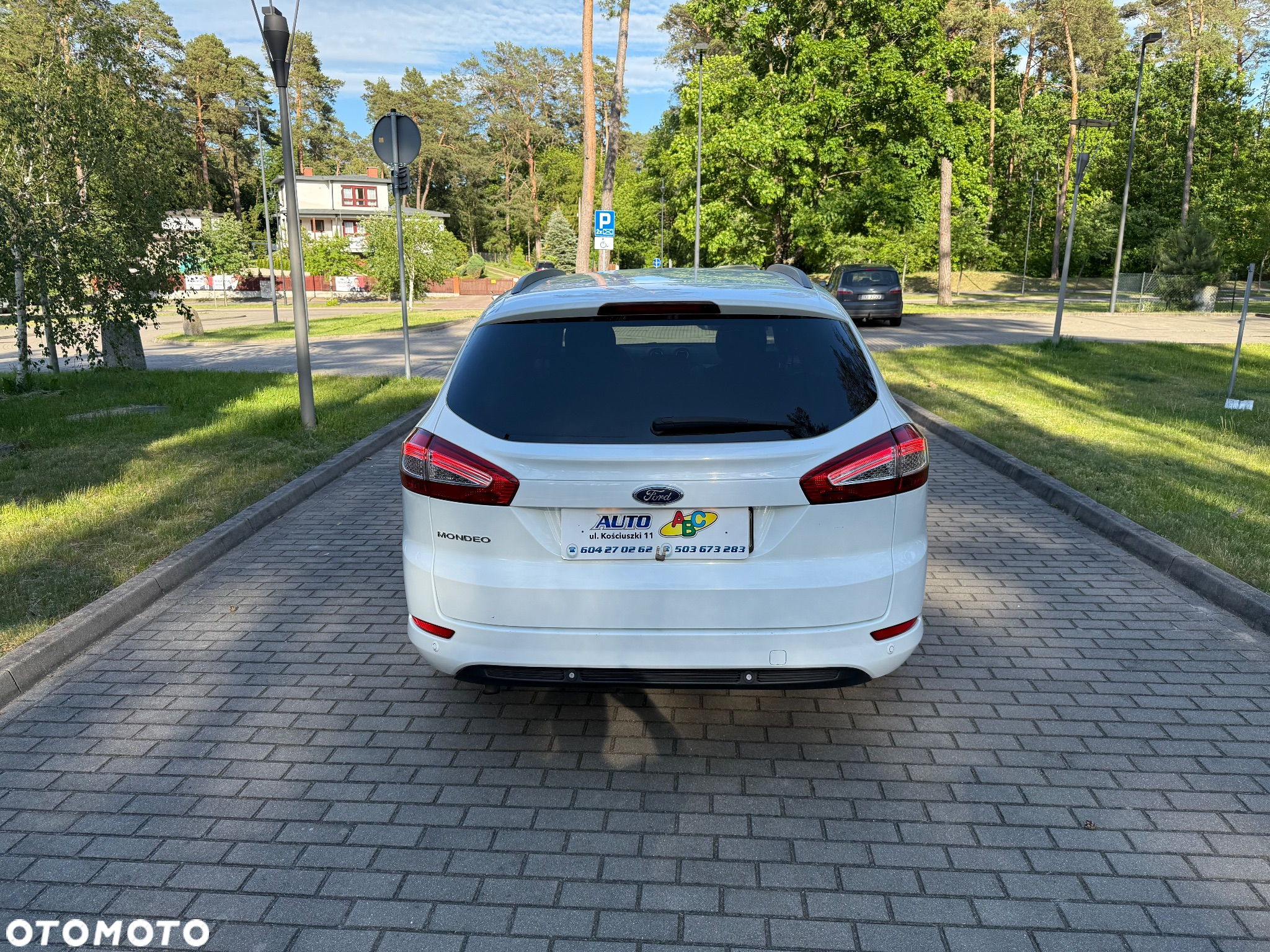 Ford Mondeo - 8