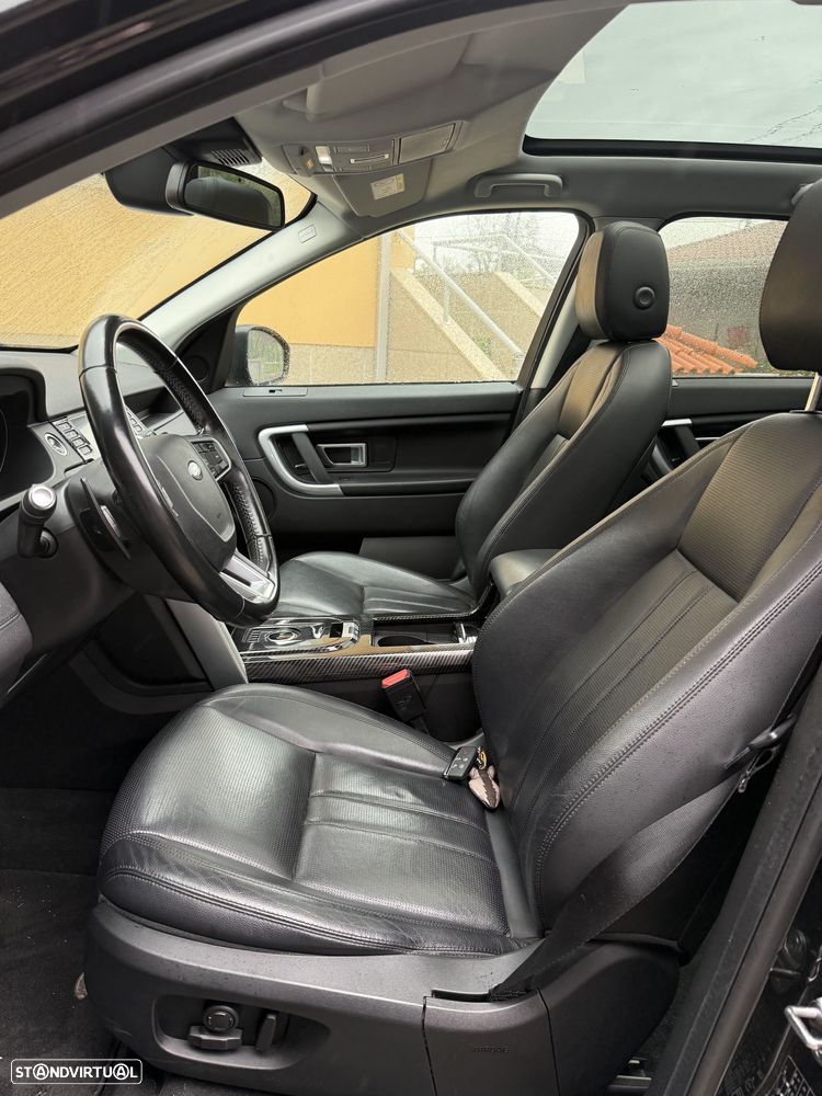 Land Rover Discovery Sport 2.0 TD4 HSE Luxury Auto - 24