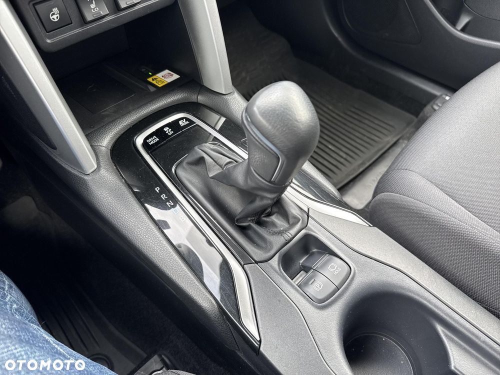 Toyota Corolla Cross 2.0 Hybrid Style AWD - 18