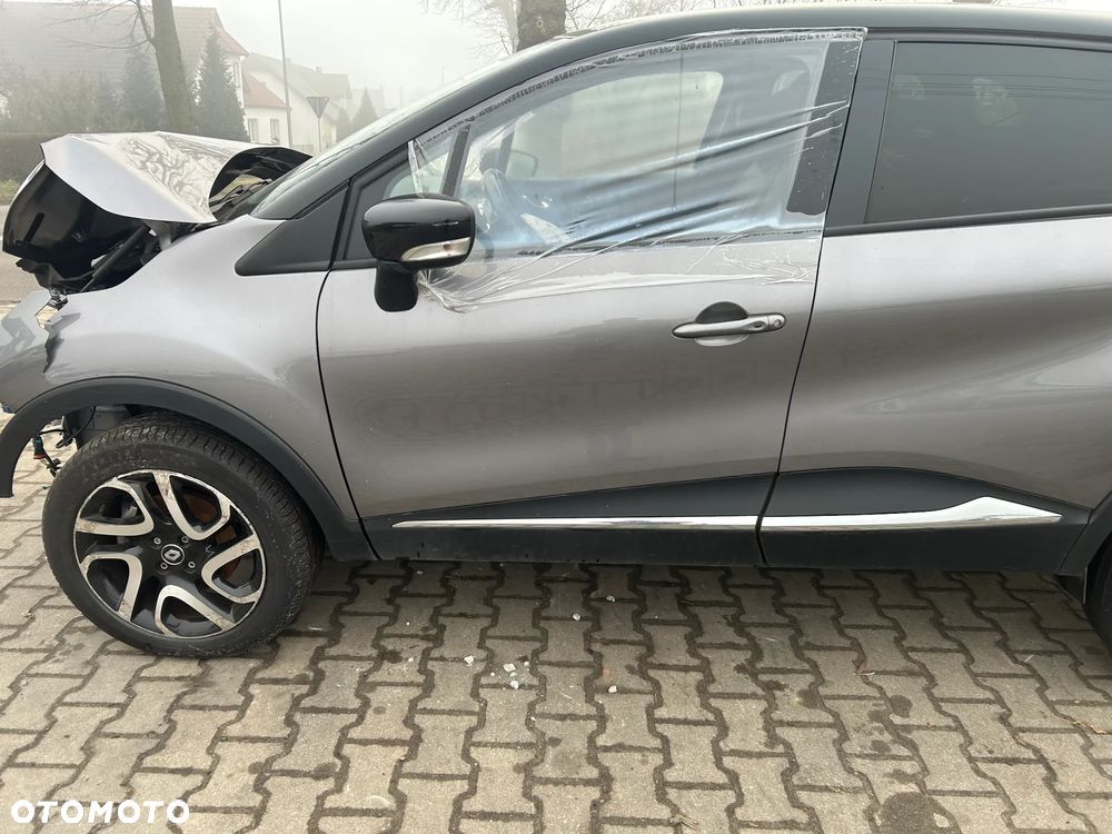Renault Captur - 24