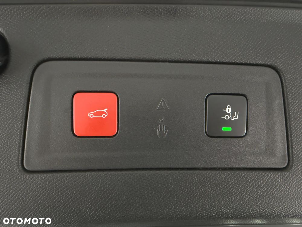 Peugeot 508 1.5 BlueHDi Allure S&S EAT8 - 26