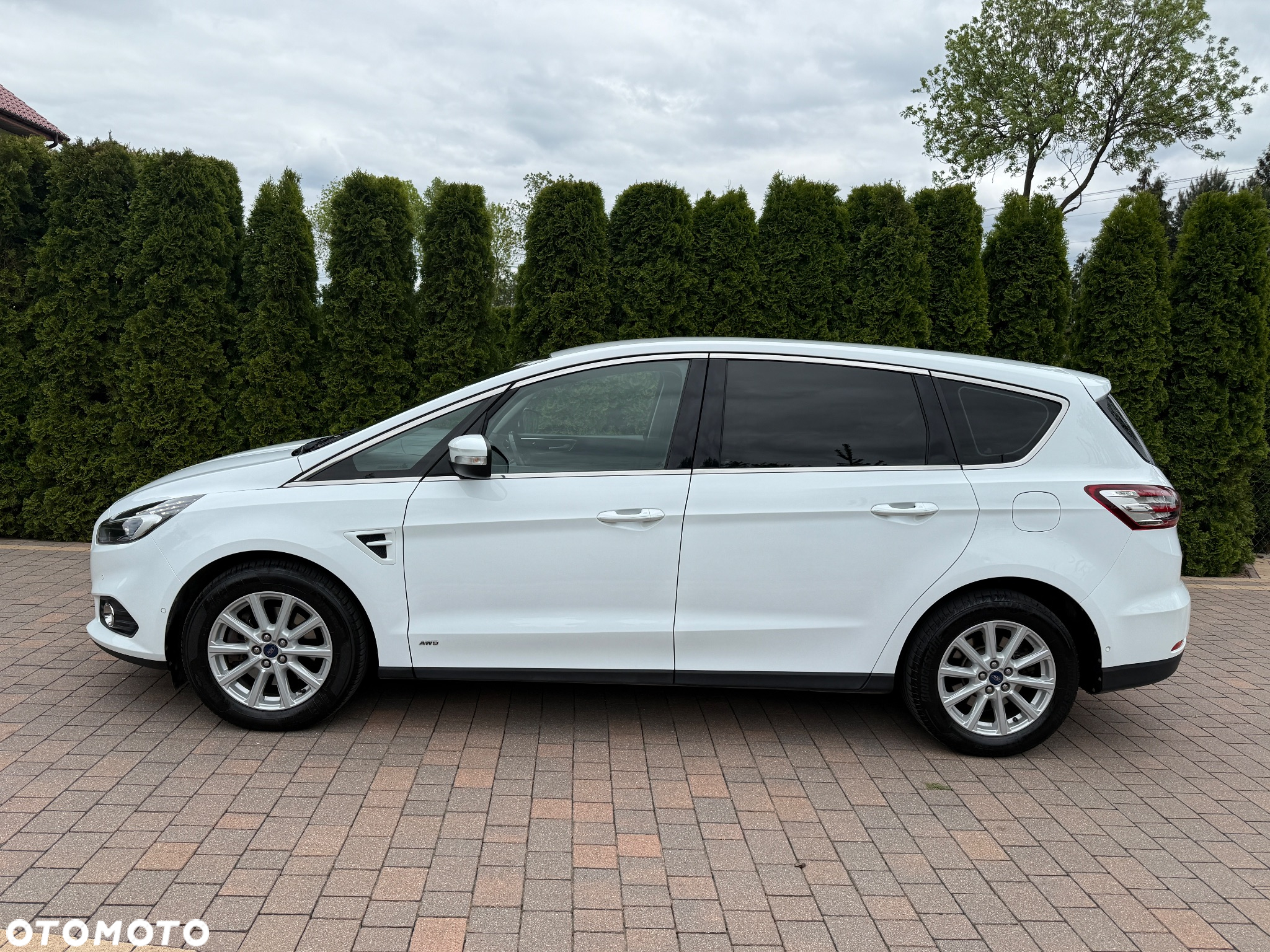 Ford S-Max 2.0 TDCi 4WD Titanium PowerShift - 13