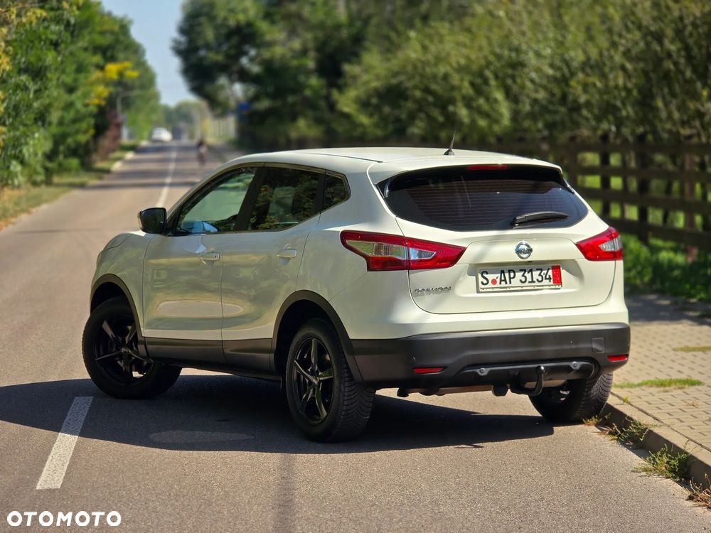 Nissan Qashqai 1.2 DIG-T Xtronic 360 - 4