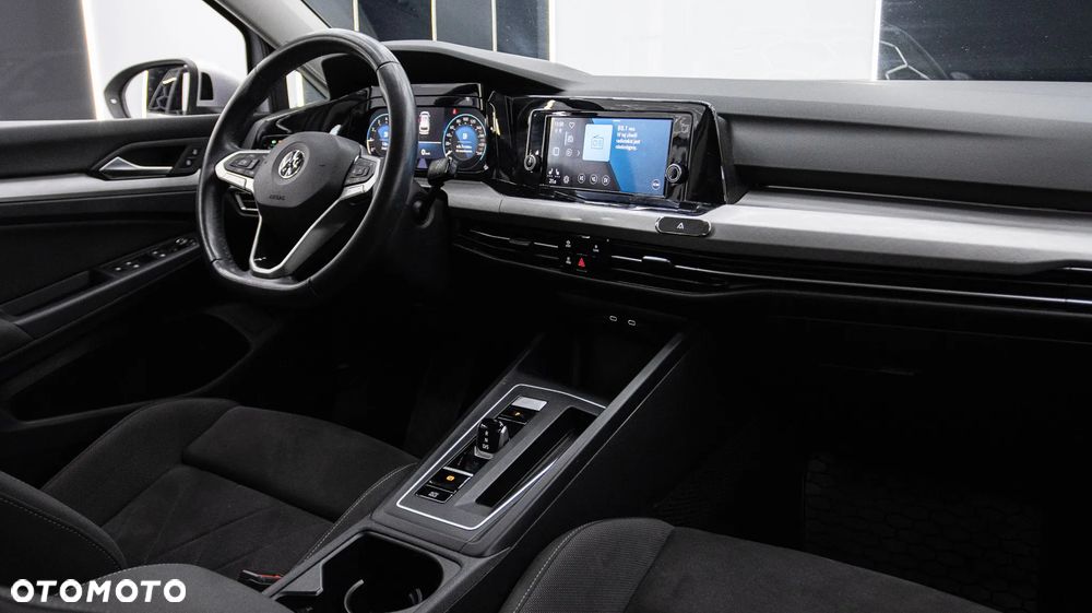 Volkswagen Golf Variant 1.5 eTSI EVO Life DSG - 17