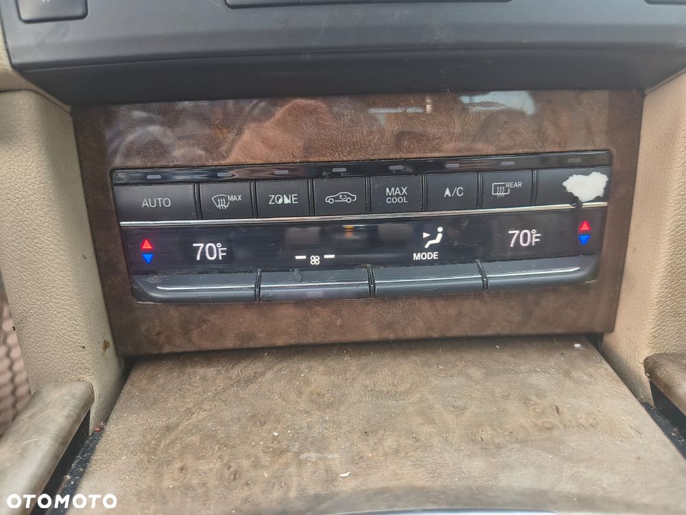 Mercedes-Benz Klasa E - 18