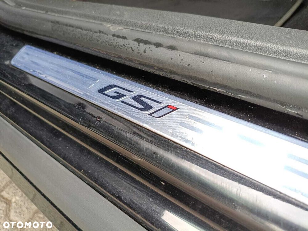 Opel Insignia 2.0 CDTI 4x4 GSi S&S - 25