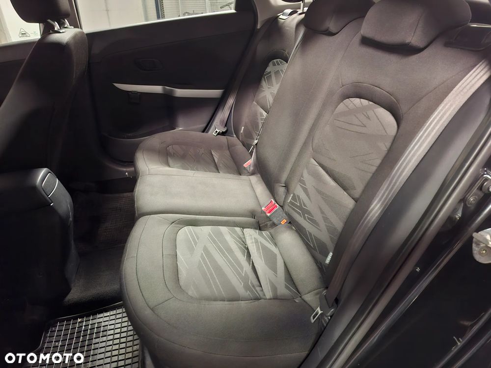 Kia Ceed 1.4 M - 7
