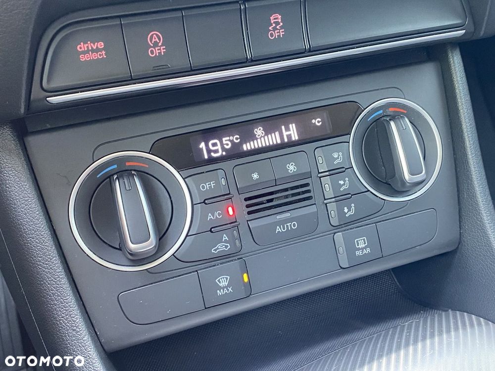 Audi Q3 2.0 TDI Quattro - 23