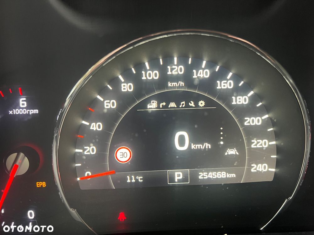 Kia Sorento 2.0 CRDI Business Line Plus - 18