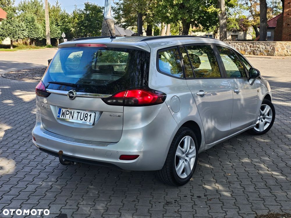 Opel Zafira 1.6 T Elite - 2