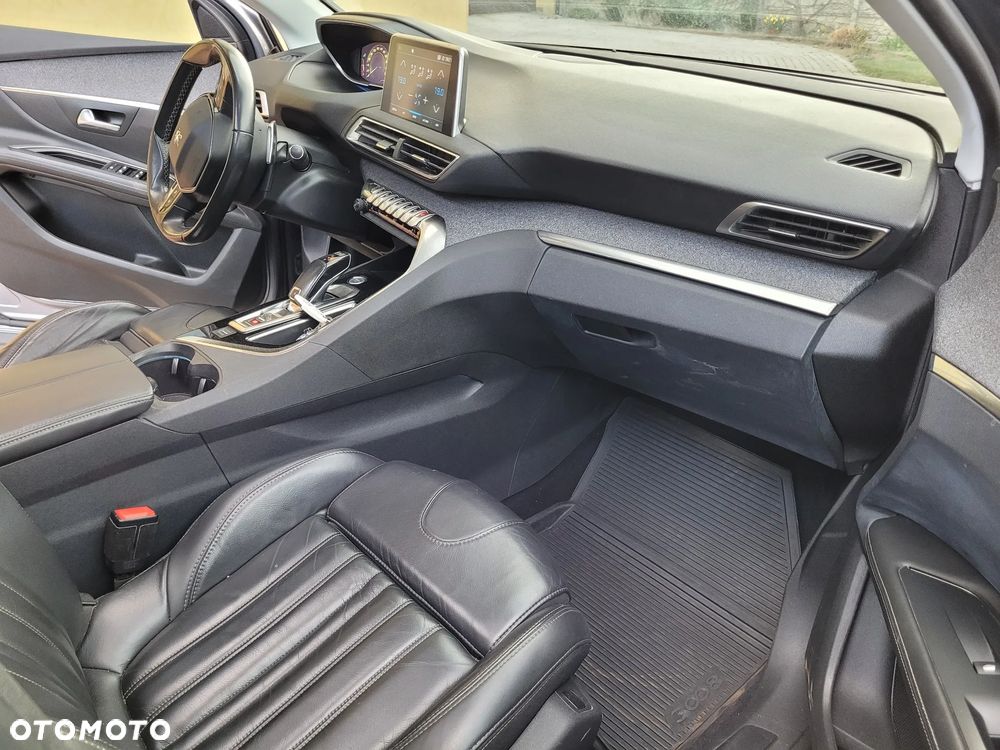 Peugeot 3008 1.6 THP Allure S&S EAT6 - 17